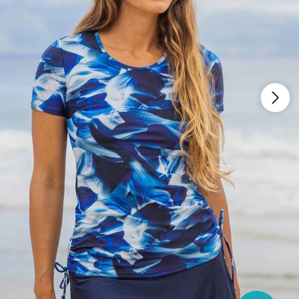 Modli Calypsa Adele Swim Top, Short Sleeve, Size Medium, Wavy Blue, Modest.